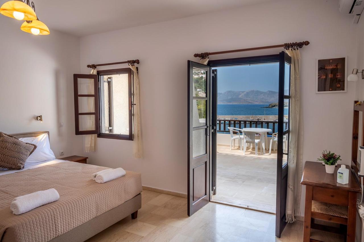 Pelagos Seafront Accommodation - Maria Myrties Exterior foto